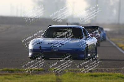 media/Jan-18-2026-CalClub SCCA (Sun) [[8bc6468723]]/Group 7 Race/Turn 1/